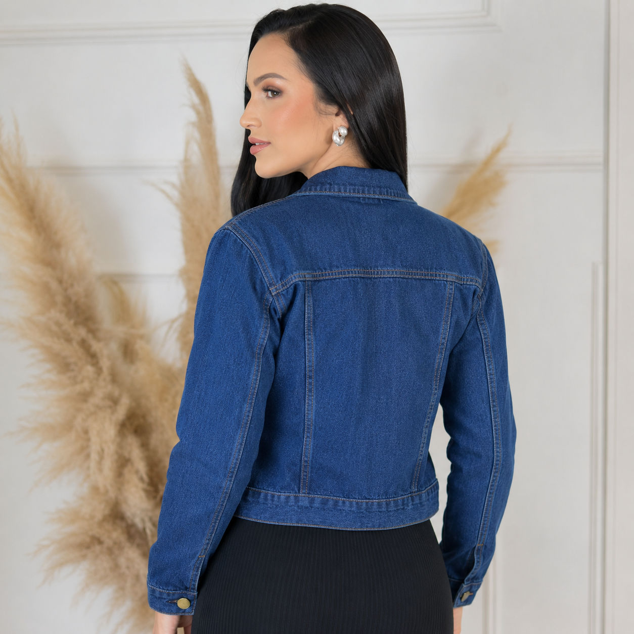 Jaqueta Jeans Feminina Clássica - Escura